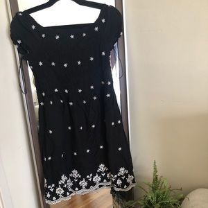 Love Tree 🌙 MEDIUM  d r e s s